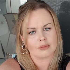 Meet your Posher, Saraya jason